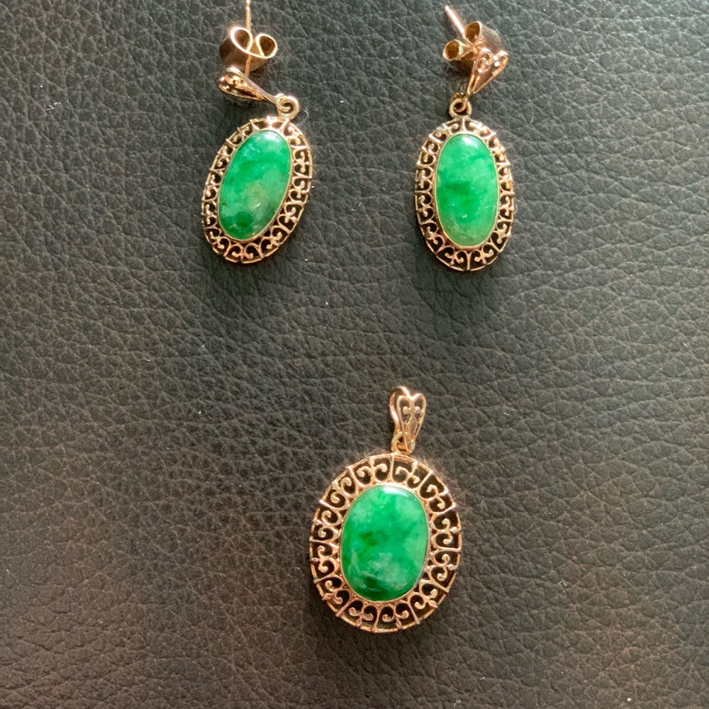 Gold & Jade Set